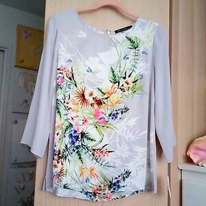Rose& Olive Blouse sz M/L